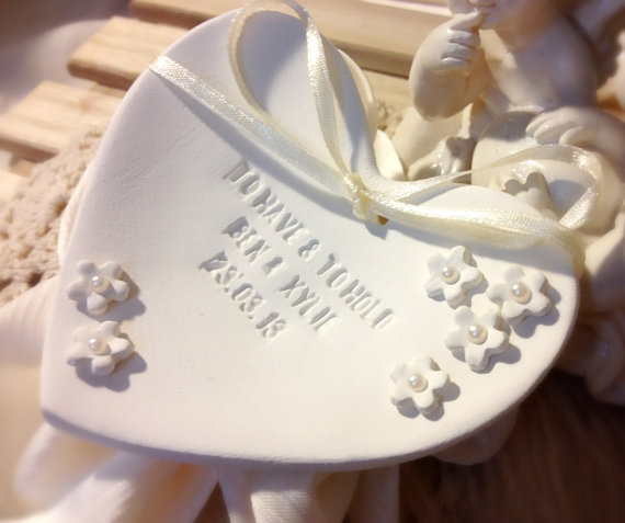 Custom- Petite Fleur Heartshape Wedding Ring Bearer Bowl With Pearls, Custom Ring Holder Dish Handmade With Pearl Embellishments